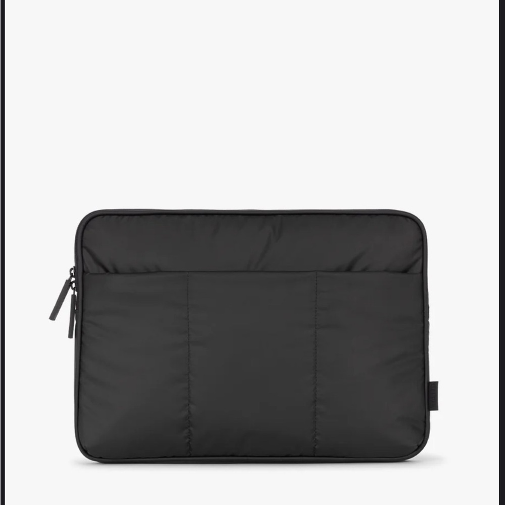Calpak Luka Laptop Sleeve - Black (NEW)